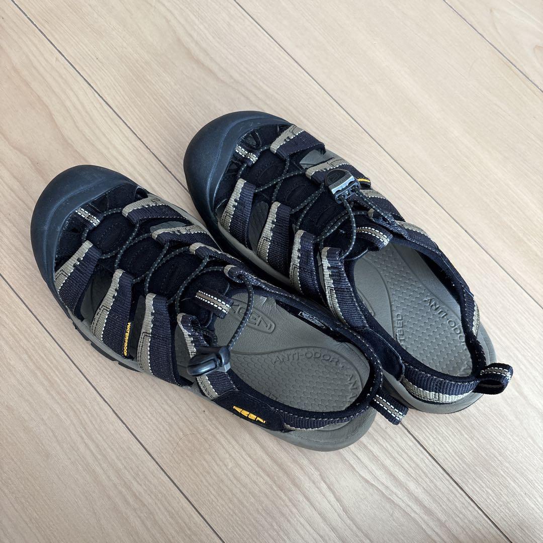 Keen ニューポートH2 ブラック 27センチ