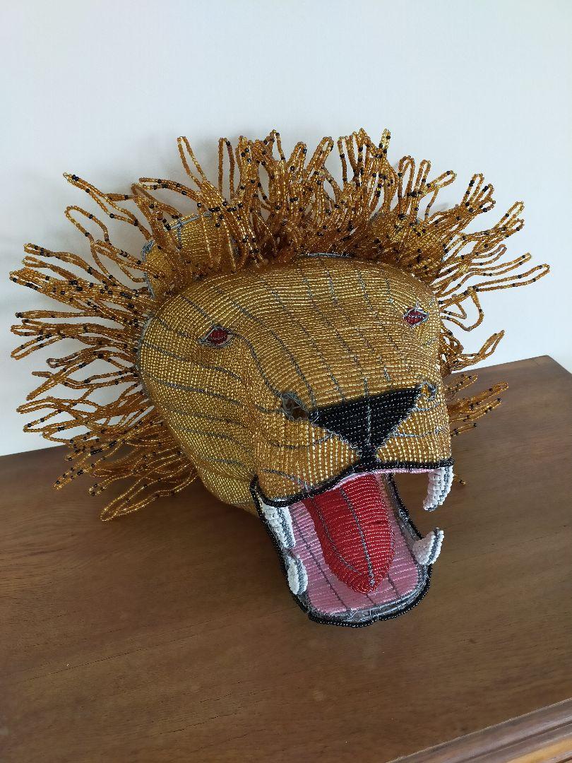 半額以下で買えるクーポン特集 南アフリカビーズ作品 ハンドメイド 百獣の王Lion Head ライオン 置物