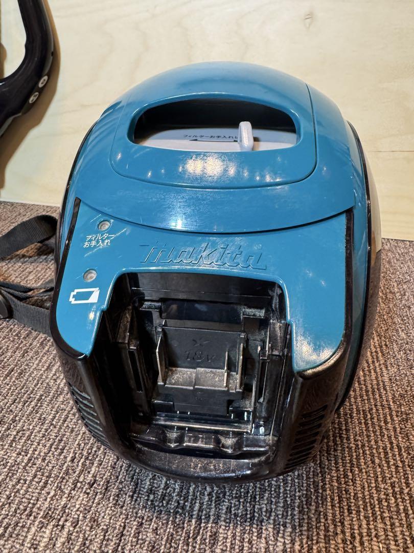 最終値下げ　Makita CL500D 中古品　掃除機 本体・ホース・ノズル付き