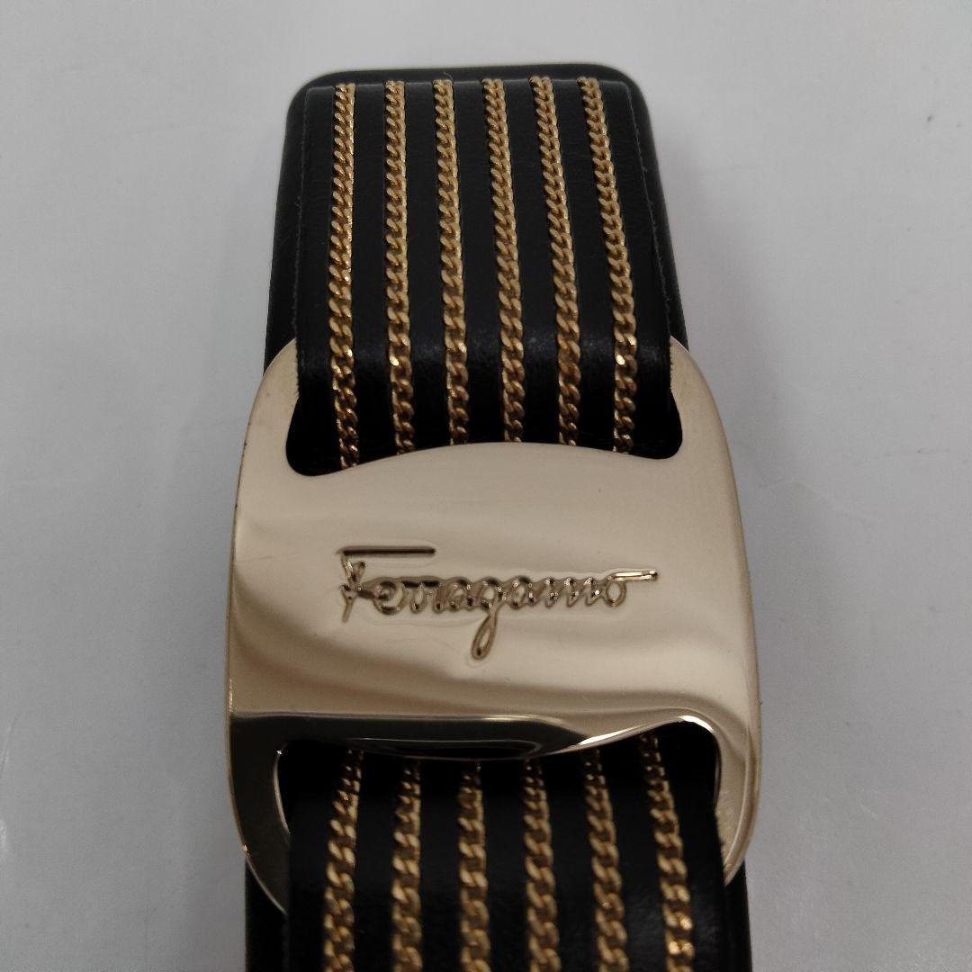 直送商品 サルヴァトーレフェラガモ RE2 未使用美品 髪留め バレッタ