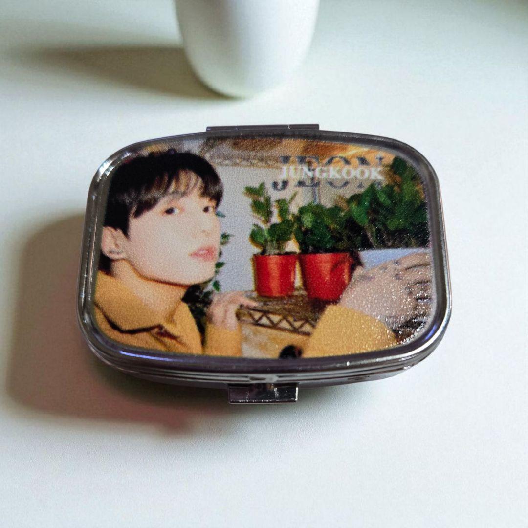 グクちゃんピルケース