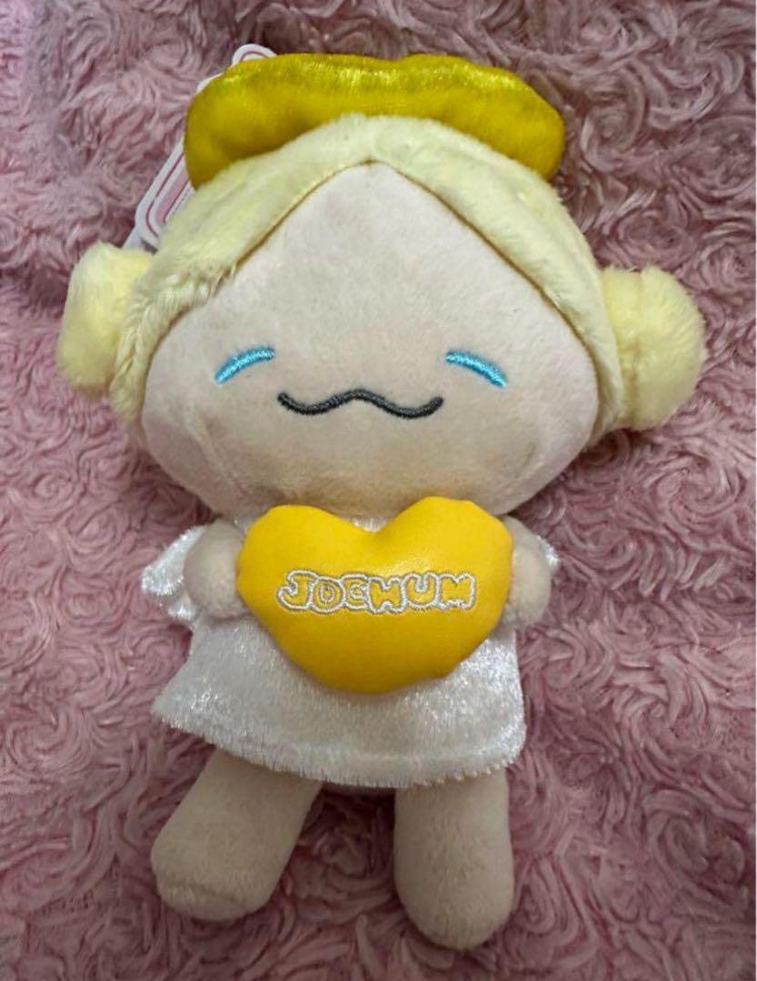 JOCHUM ジェオチャム もこ ハートぎゅぎゅっと ぬいぐるみ マスコット JO1×サンリオ！JOCHUM(ジェオチャム)の「ハートぎゅぎゅっと