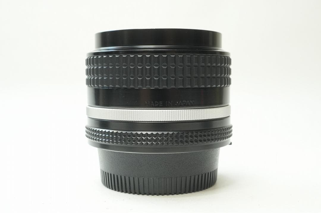 ■広角 単焦点レンズ Nikon Ai-s NIKKOR 28mm F3.5 ■広角 単焦点レンズ Nikon Ai-s NIKKOR 28mm F3.5