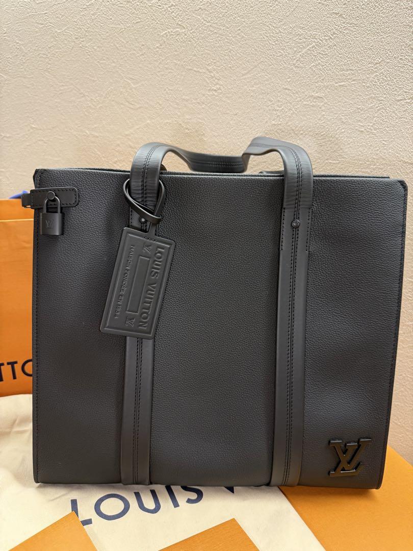 Louis Vuitton 黒 レザーバッグ　トートバッグ