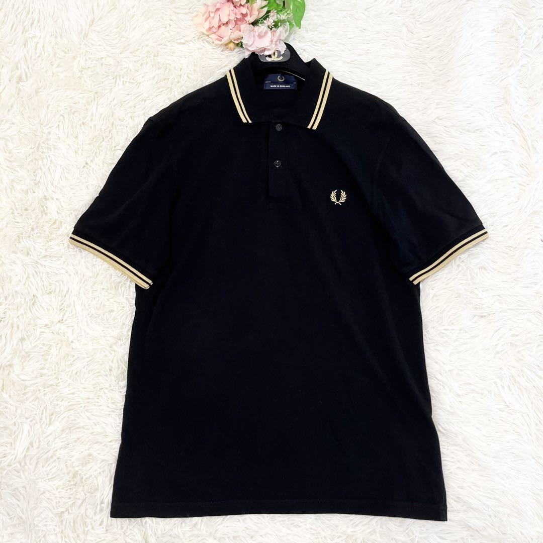 ✨極美品✨ フレッドペリー　ポロシャツ　M2　刺繍ロゴ　S　黒金　ブラック ユニセックス◎FRED PERRY ポロシャツ S 黒 カラフルライン 刺繍