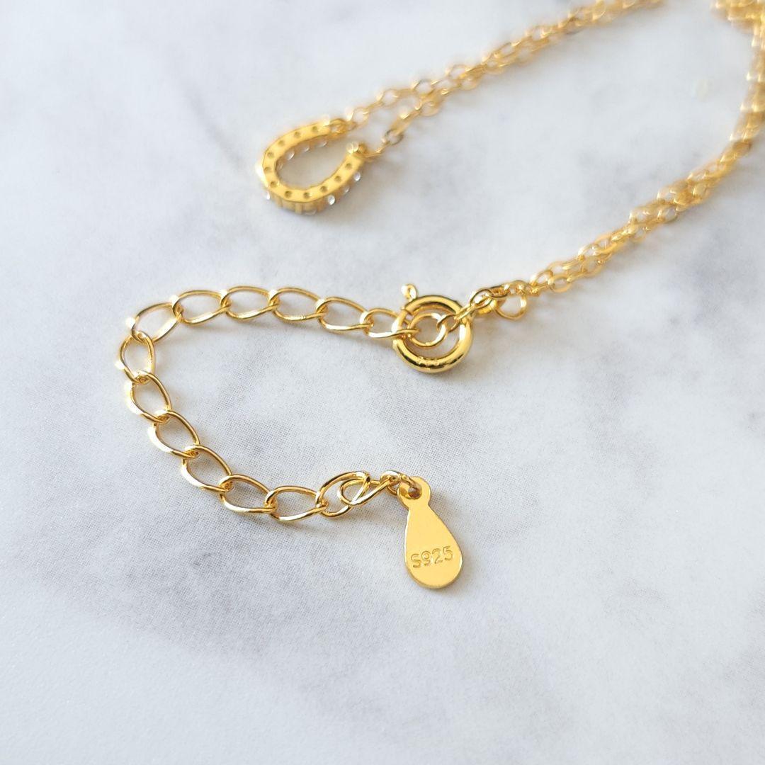 193Nz【高品質✨】ネックレス　馬蹄　ホースシュー　小粒　大人可愛い　ゴールド