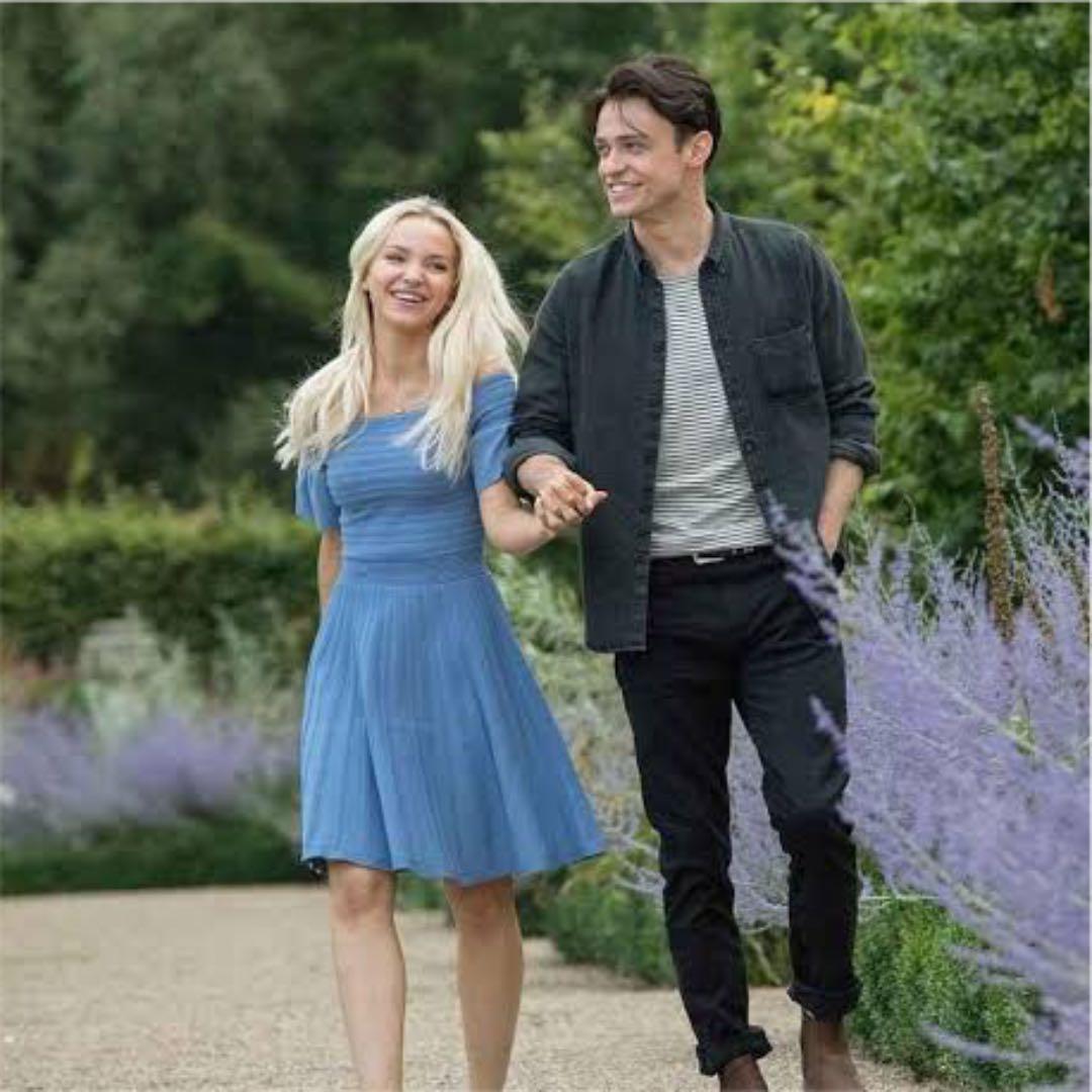 取扱店舗限定アイテム (I05854)未使用 TED BAKER オフショルダー