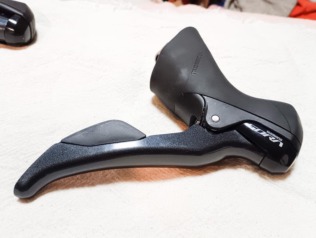 SHIMANO（シマノ）「SORA」ST-R3000 左右セット (2×9S)