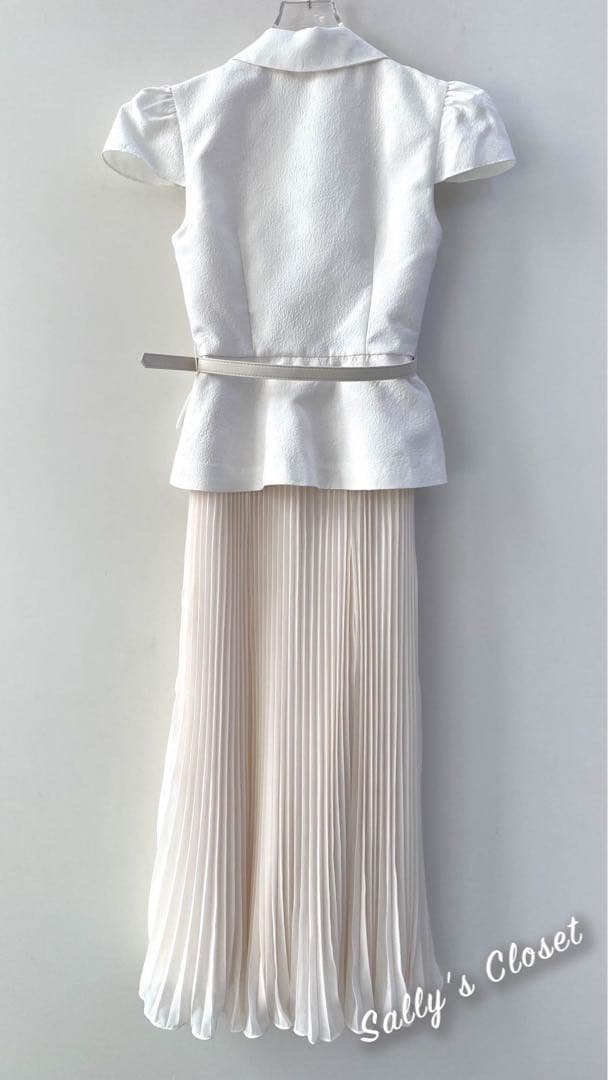 ❤️人気新作 新品♡ SelfPortrait 白切替ロングワンピース♡　A91