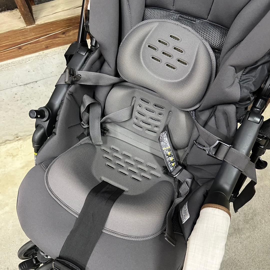 【美品】コンビ スゴカルα コンパクト エッグショック AW ベビーカー