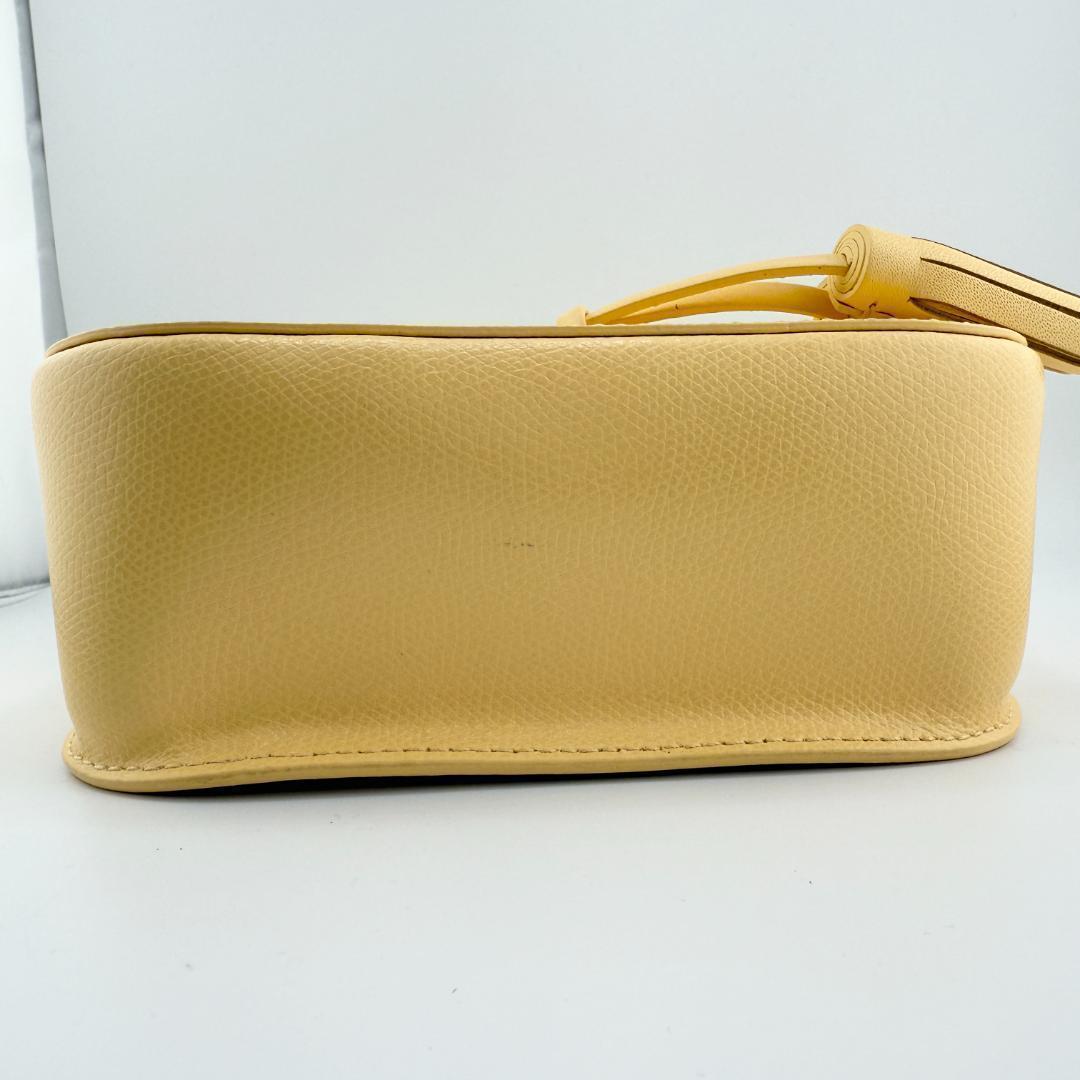 ✨希少色未使用品✨ FURLA フルラ タッセル　ショルダーバッグ　ミニ
