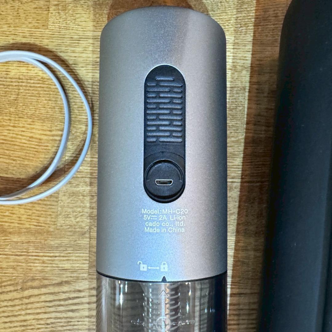 Cado STEM Portable 加湿器 MH-C30