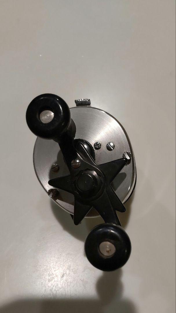 Pflueger 2600 メタルボディリール
