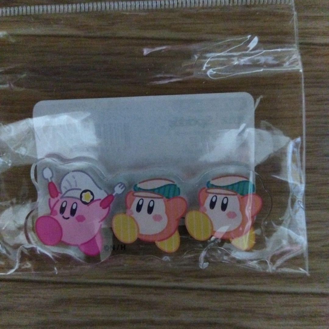 カービィカフェ　アクリルバッジ　全種セット Amazon.co.jp: カービィカフェKIRBY CAFÉ / アクリルバッジ（7種
