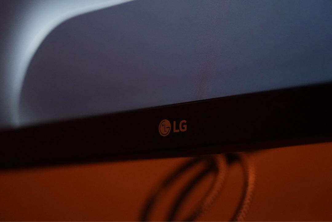LG ウルトラワイドモニター