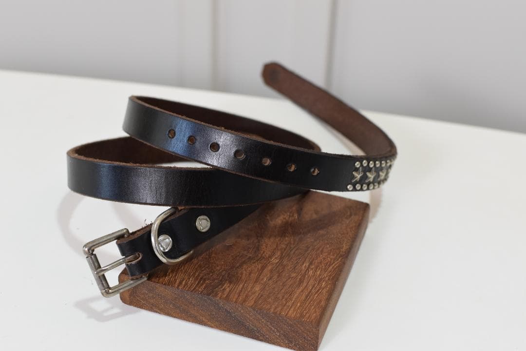 ★★HTC★★エイチティーシー 　　ナロー　スタッズベルト