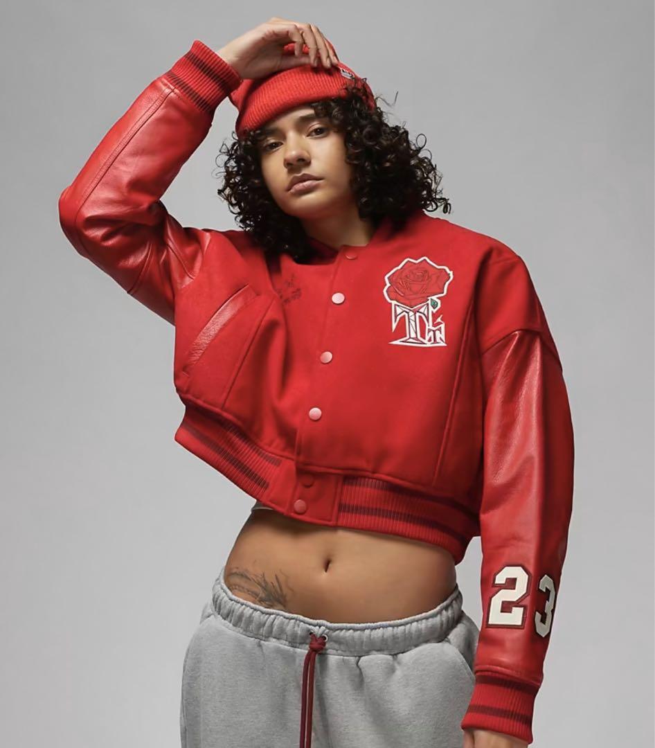 2月12日までの限定値下げ!【新品未使用】NIKE ナイキ ブルゾン 赤 RED