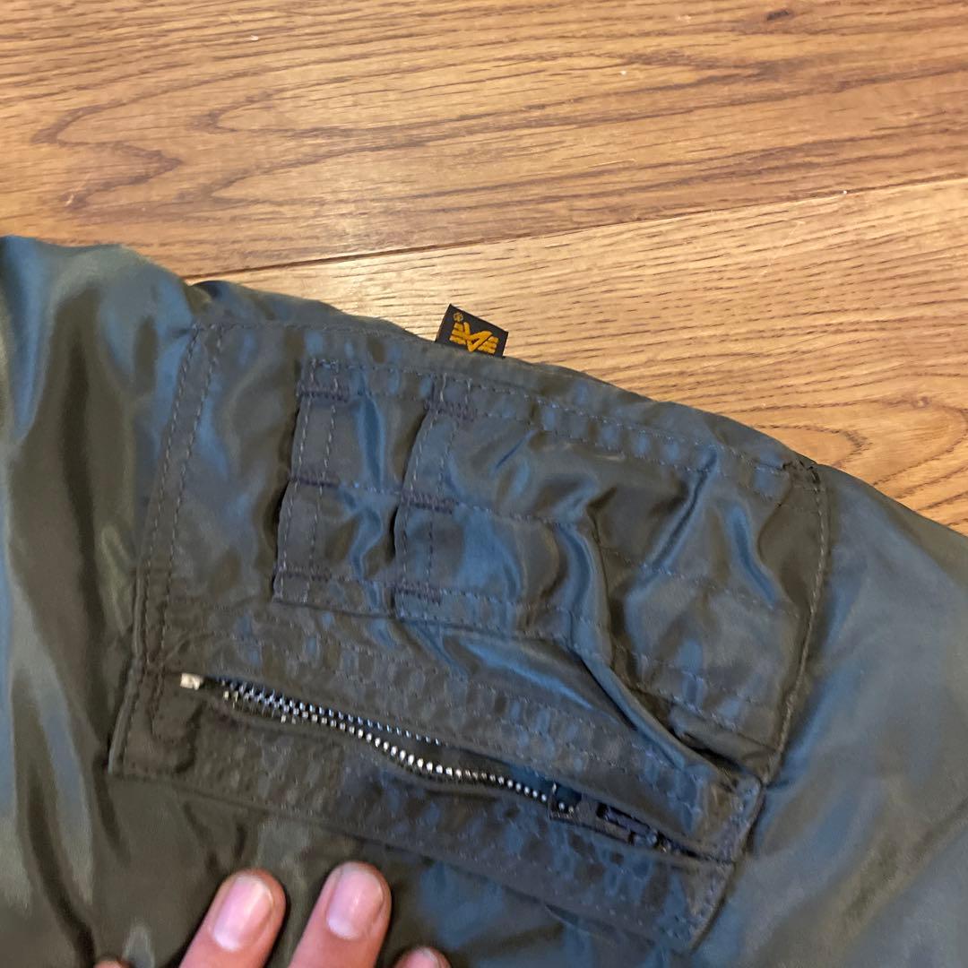 Alpha Industries MA-1 フライトジャケット オリーブグリーン Alpha Industries MA オリーブグリーン