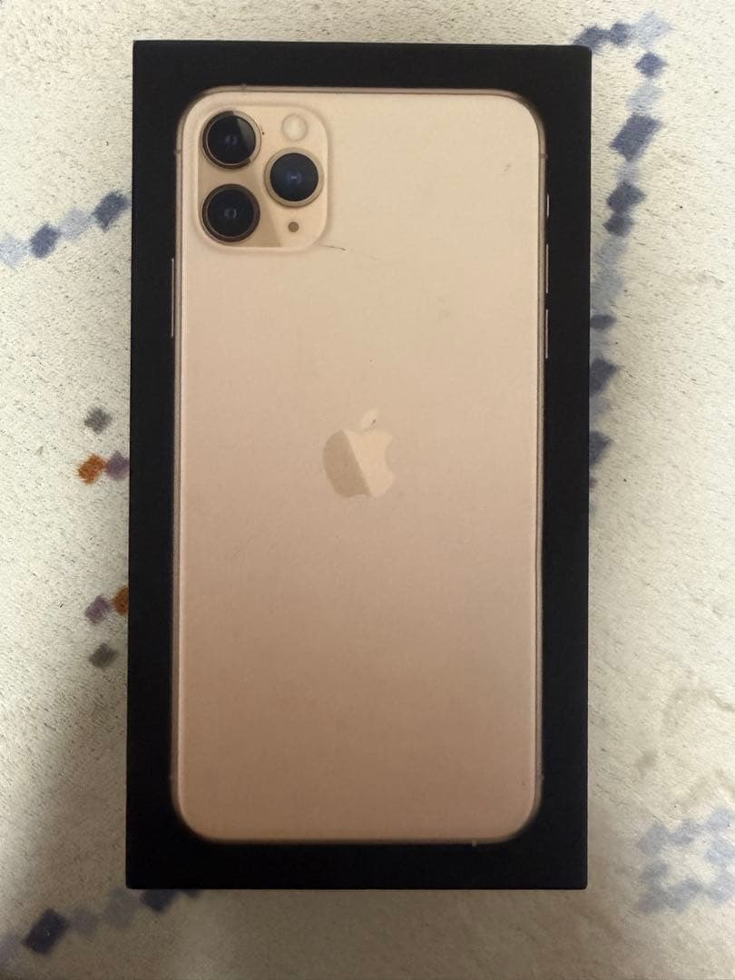 Apple iPhone 11 Pro Max ゴールド 本体