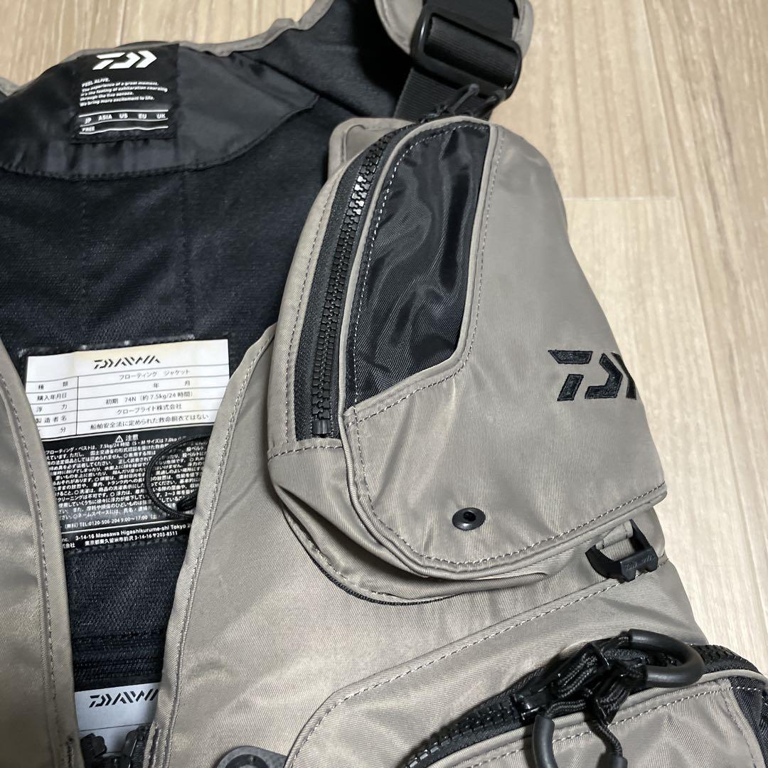 Daiwa ライフジャケット　サイズフリー