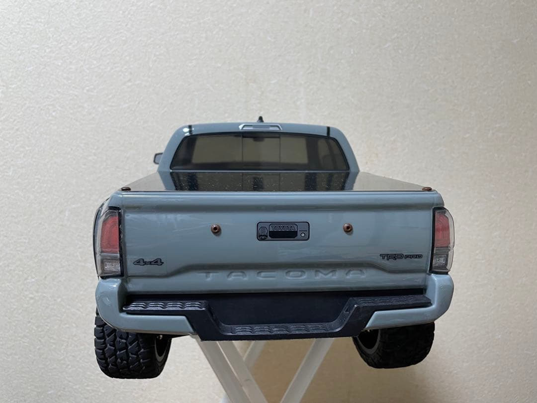 達成 京商 KB10L タコマ フルセット 1 10 ラジコン目立った傷や汚れなし