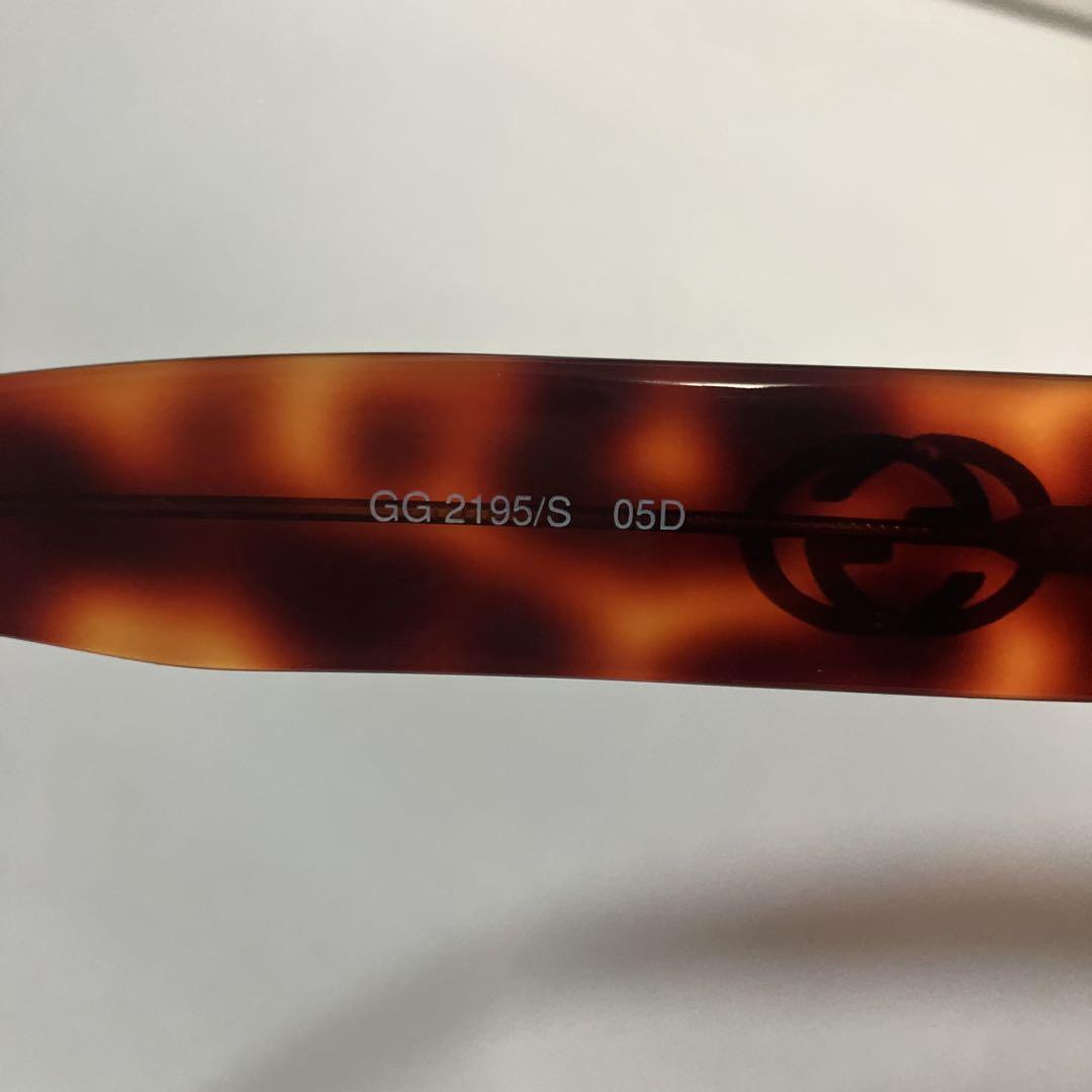 GUCCI グッチ　サングラス　GG2195/S