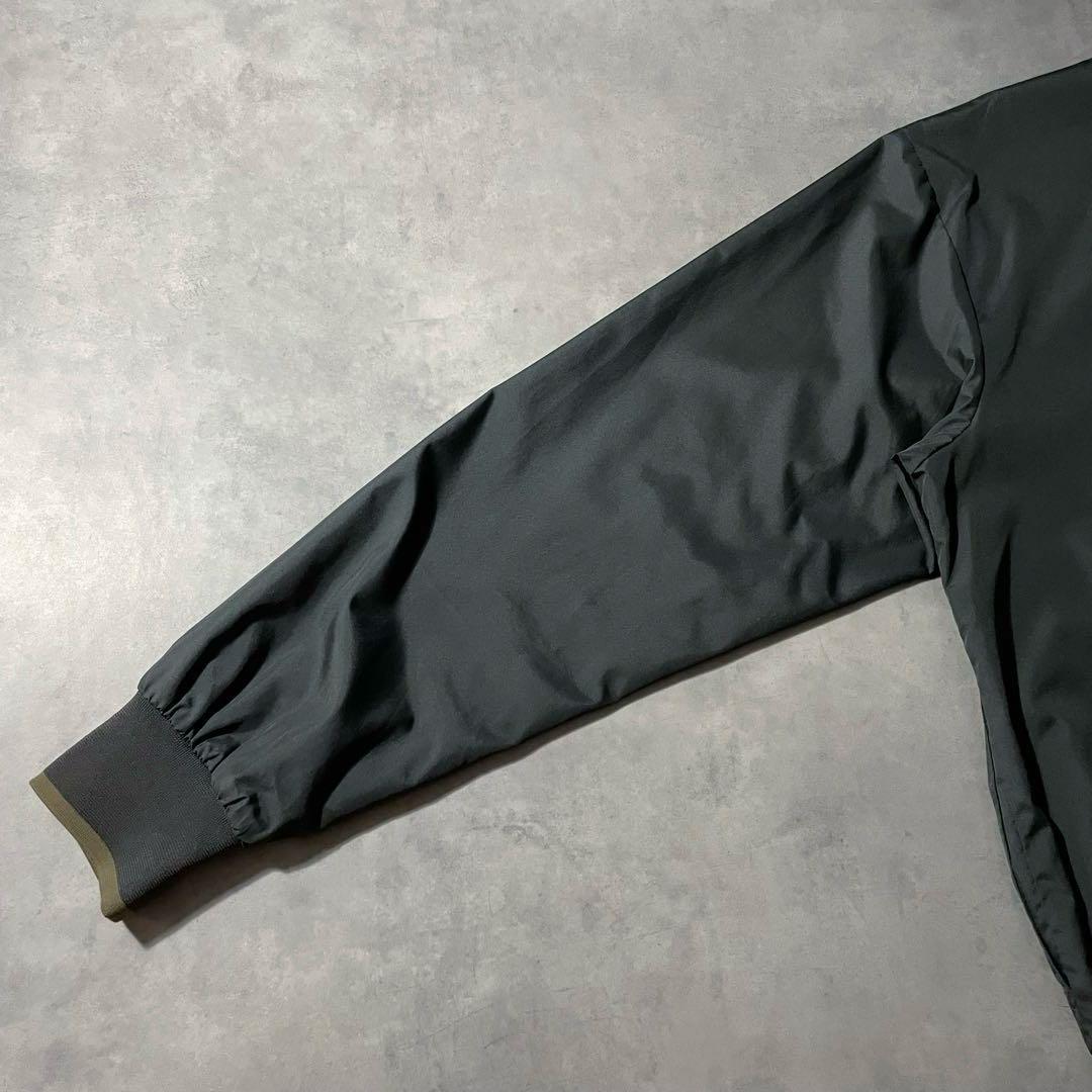 logo black