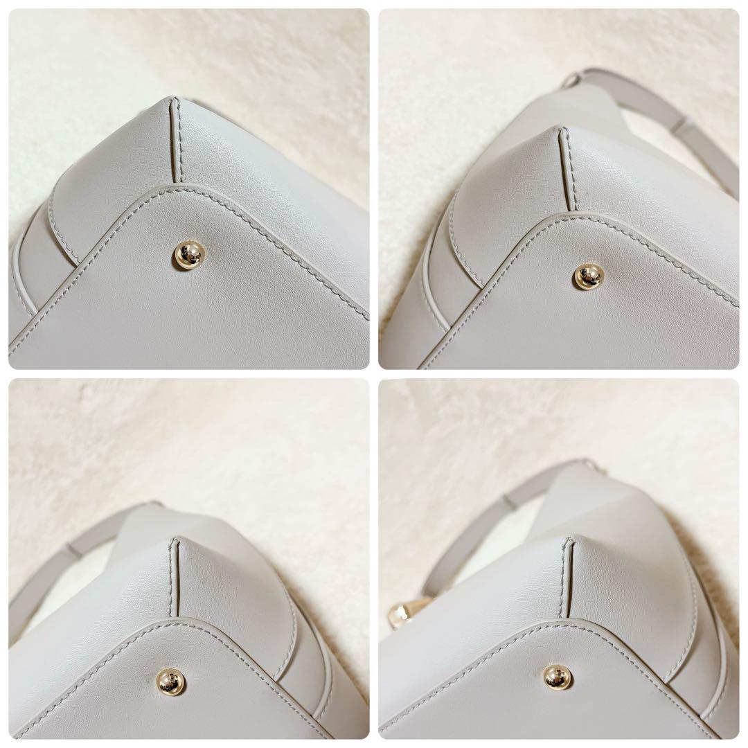 ✨未使用級✨現行FURLA GOCCIA ショルダーバッグ M Vaniglia
