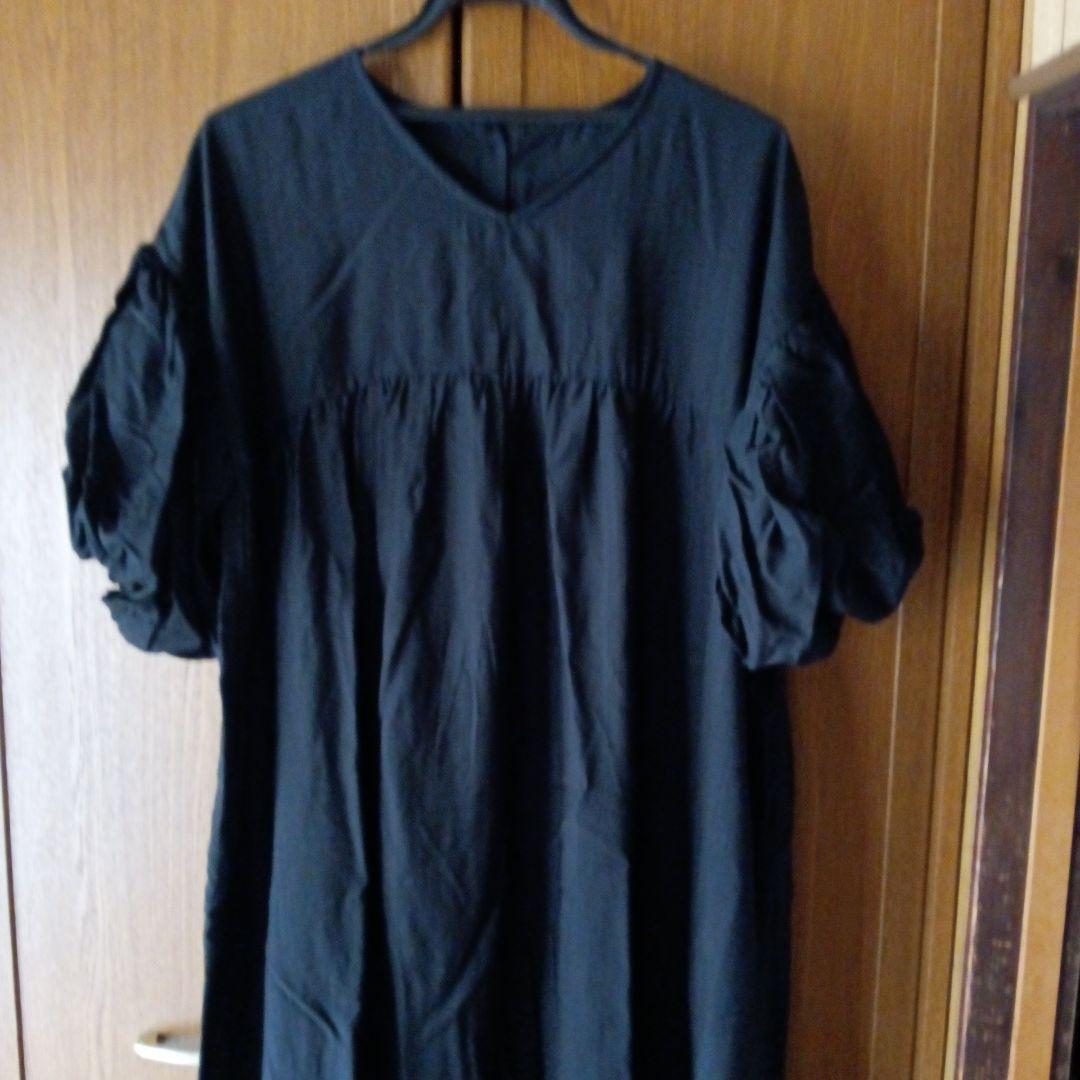 タグ付きブラック カットソーワンピース 半袖