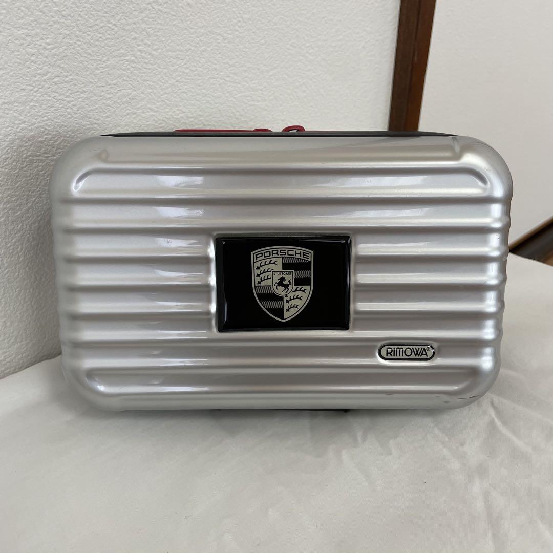 希少 RIMOWA × PORSCHE コラボ アメニティケース／トラベルポーチ