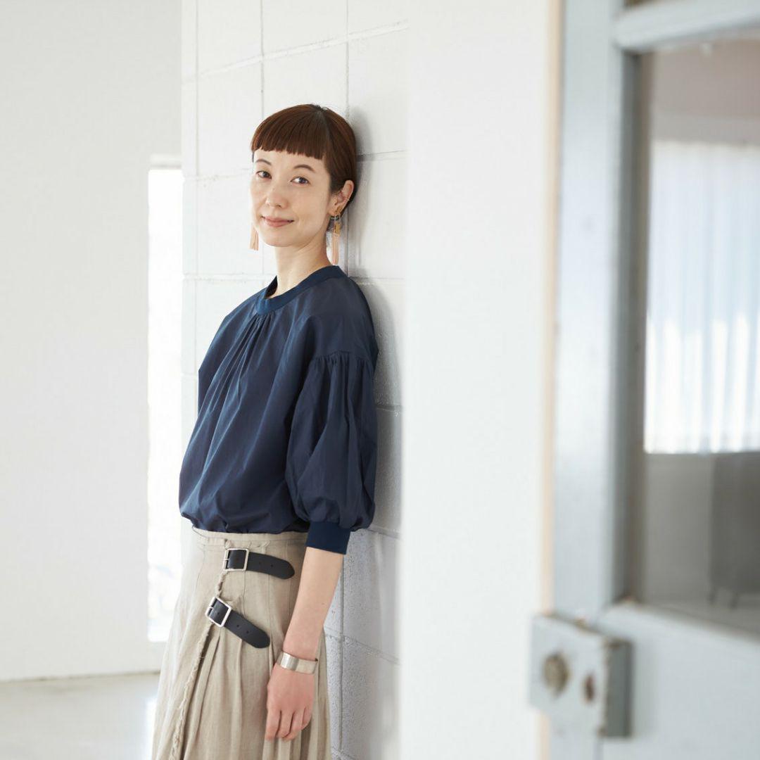 「洗いざらしがマイルール」香菜子さんとつくった2WAYトップス