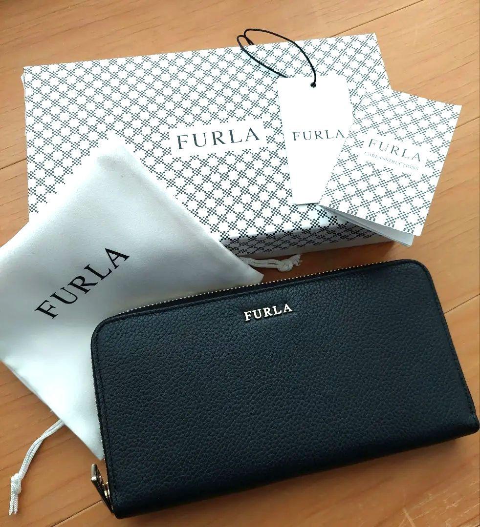 美品★フルラ 長財布 レザー シンプル 黒 FURLA
