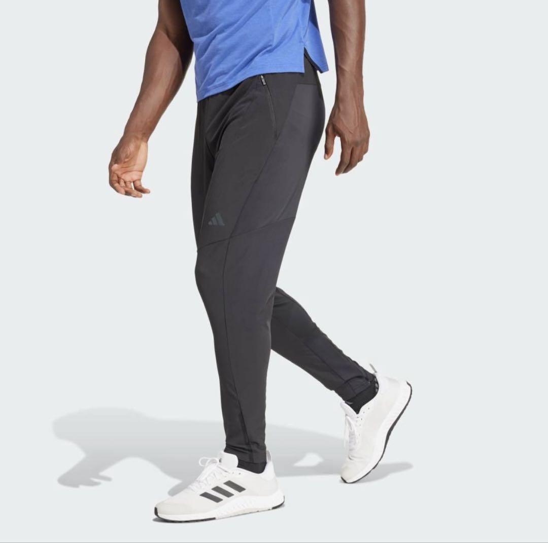 adidas トレーニングパンツ ブラック