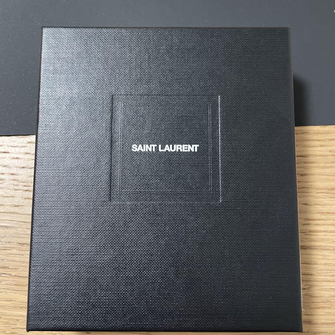 SAINT LAURENT アイボリー 二つ折り財布