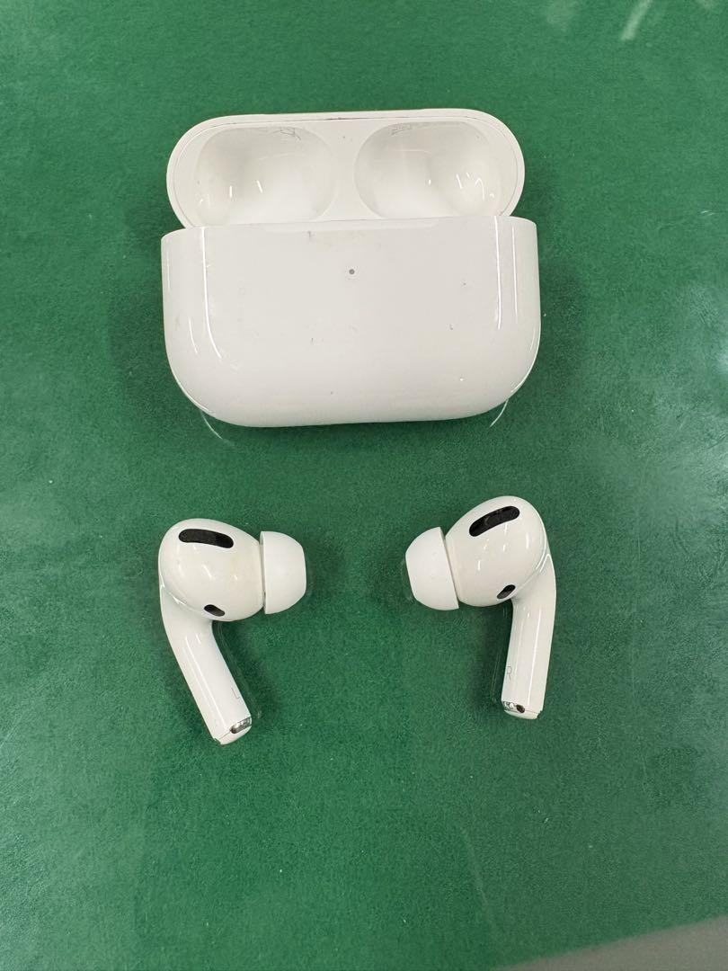 AirPods本体 ホワイト 充電ケース付き(バッテリー難有)