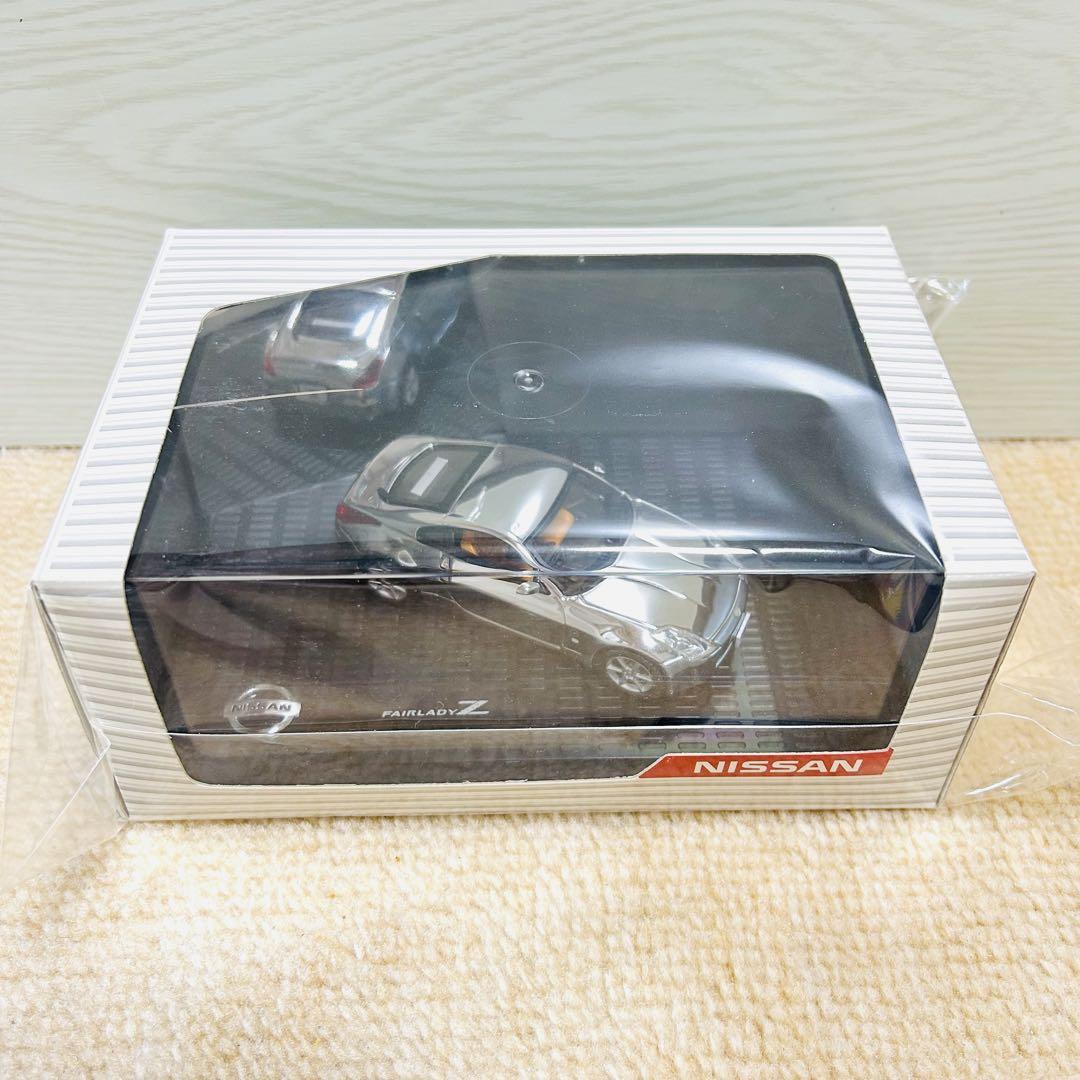 NISSAN フェアレディZ シルバー ディーラー配布品 ミニカー 1/43