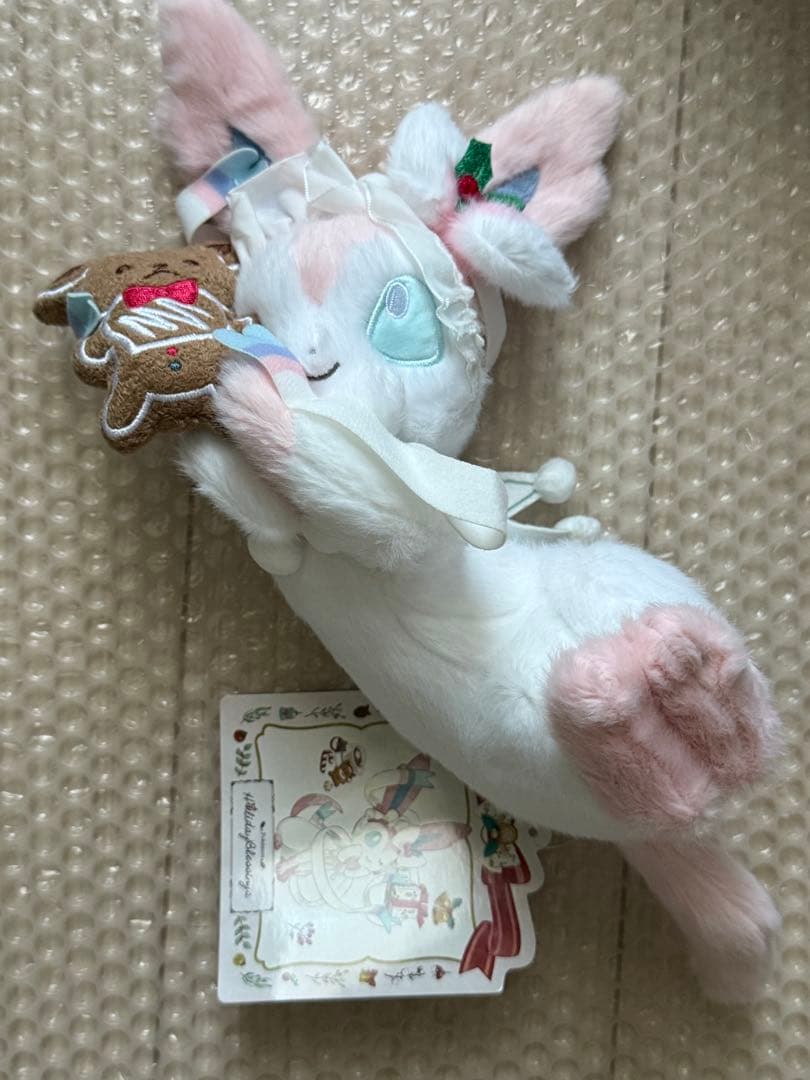 Holiday Blessings ニンフィア クリスマス ポケモンセンター - メルカリ