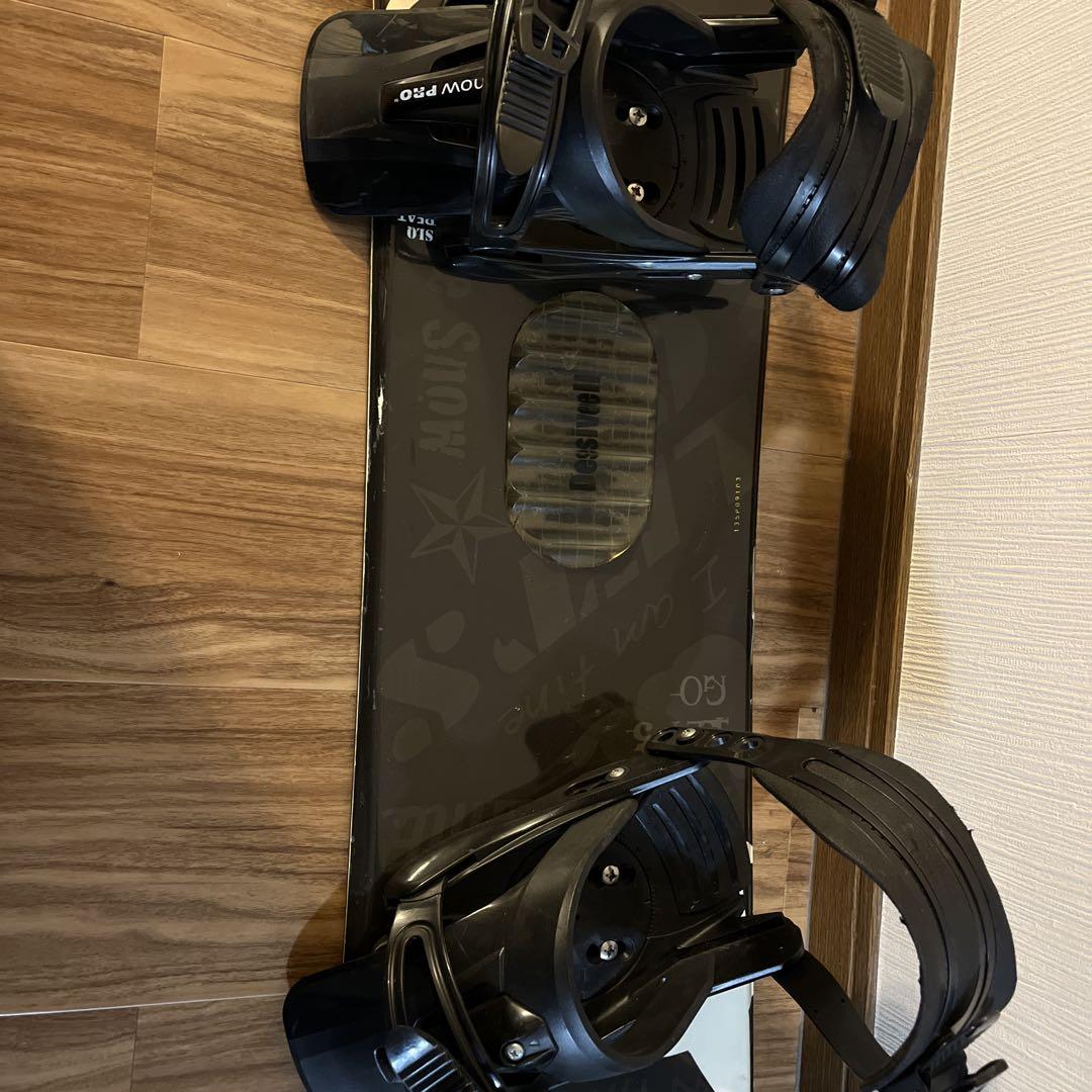 魅力的な キッズ スノーボード ビィンディング付き130cm スケートボード