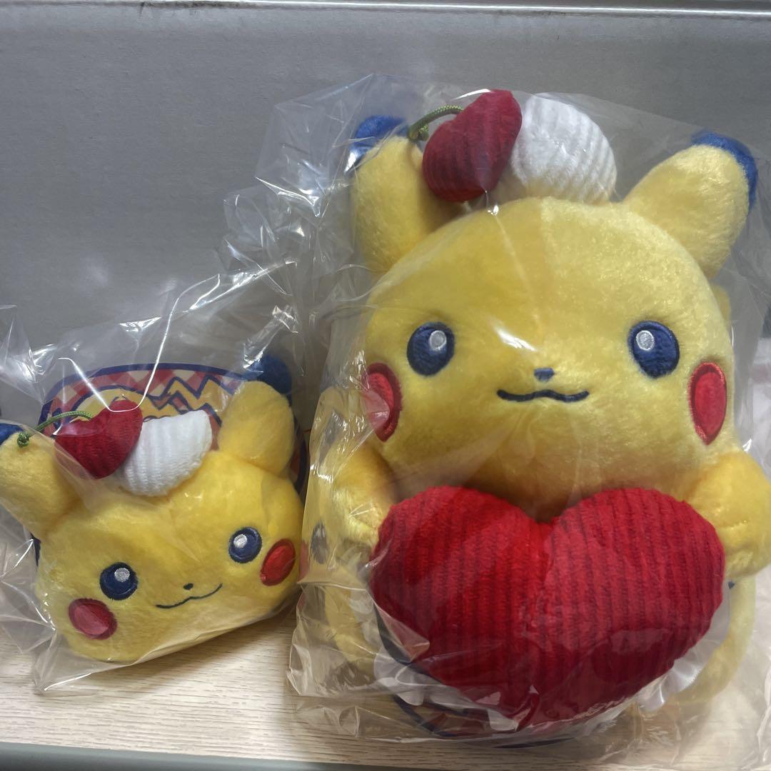 【2点セット・おまけあり】ピカチュウ ぬいぐるみ ハンドミラー