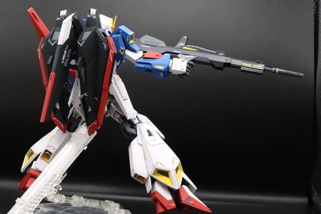 プレミアム完成品】バンダイ MG 1/100 νガンダム Ver.Ka