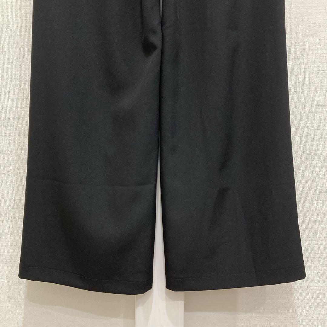 新品 未使用 タグ付き LILLIAN CARAT フリル セミワイドパンツ