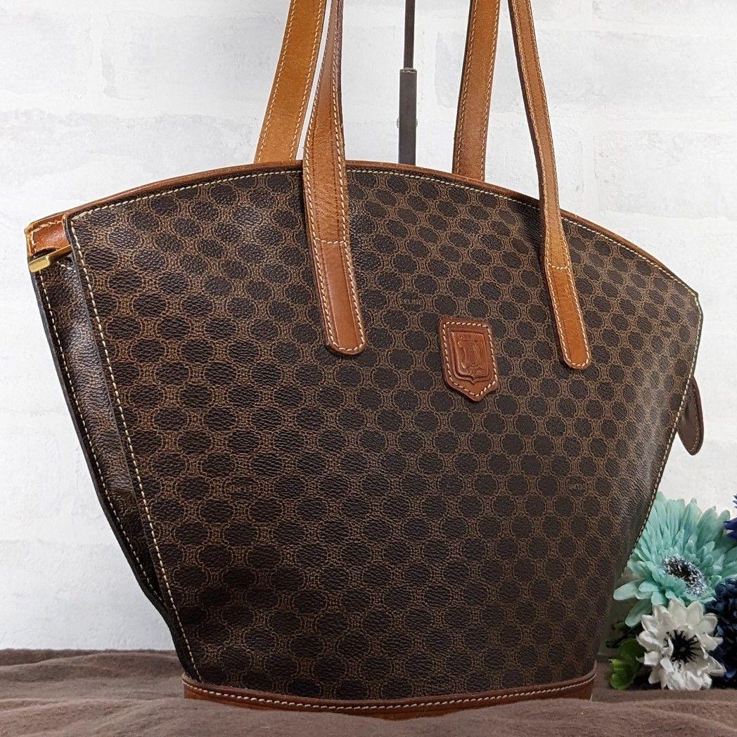 CELINE　セリーヌ　トートバッグ　ショルダーバッグ　マカダム　トリオンフ