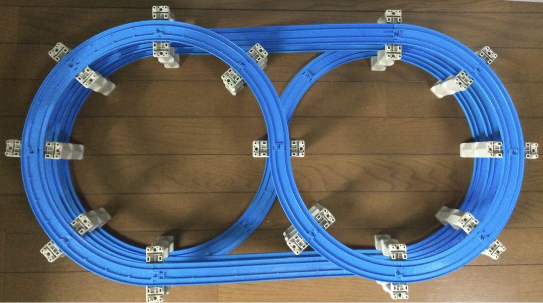 最安値で プラレール線路 8の字 無限ループ グレー色ブロック橋脚 多段♪ 鉄道模型 - estudiocontablevmc.pe