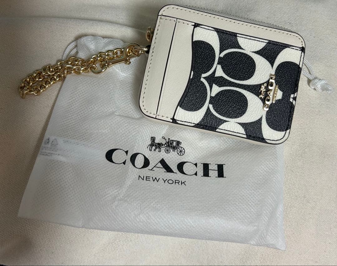 COACH カードケース 定期入れ コインケース シグネチャー