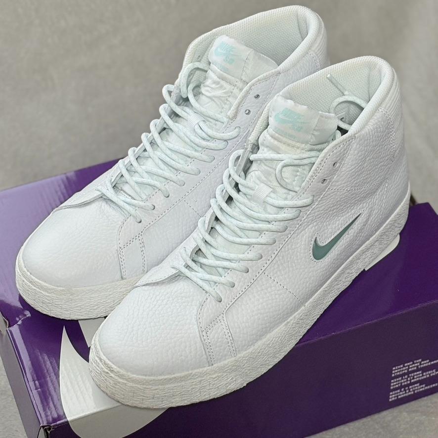 美品 NIKE SB ZOOM BLAZER MID PRM 28cm - メルカリ