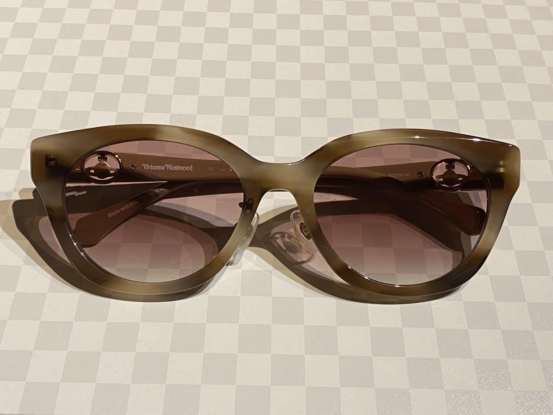 Vivienne Westwood UVサングラス　マーブルベージュ