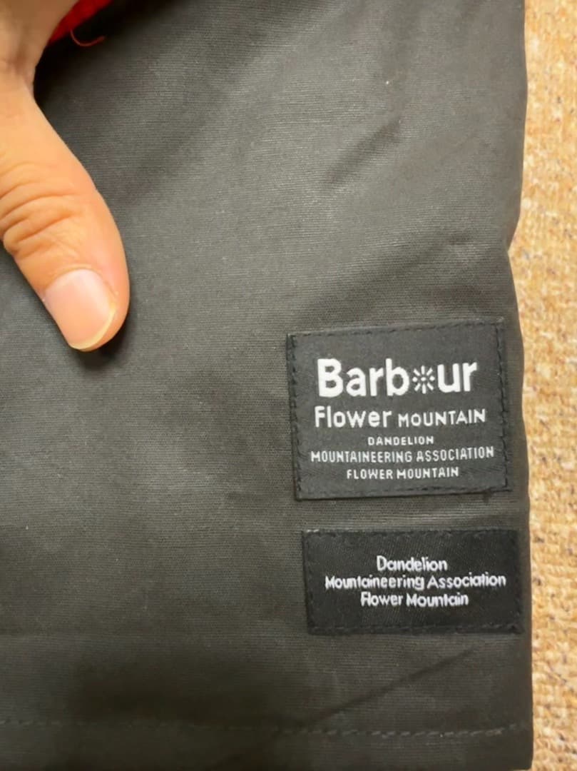 極美品BARBOUR × Flower MOUNTAIN Mサイズ 極美品BARBOUR × Flower MOUNTAIN Mサイズ