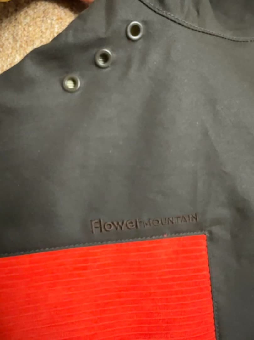 極美品BARBOUR × Flower MOUNTAIN Mサイズ 極美品BARBOUR × Flower MOUNTAIN Mサイズ