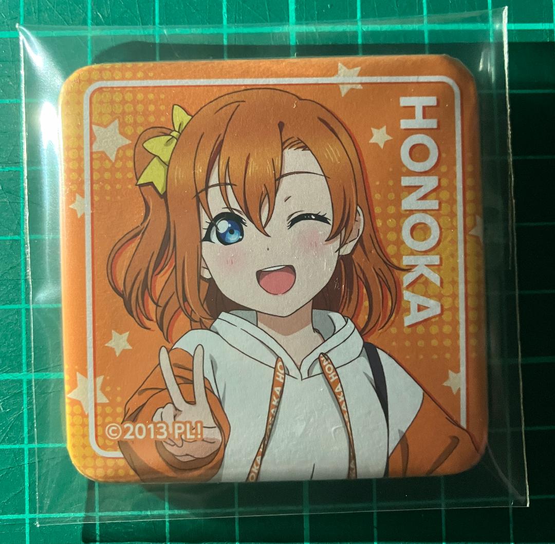 2025新入荷 ラブライブ！ トレーディング描き下ろしスクエア缶バッジ / 高坂 ピンズ・ピンバッジ・缶バッジ