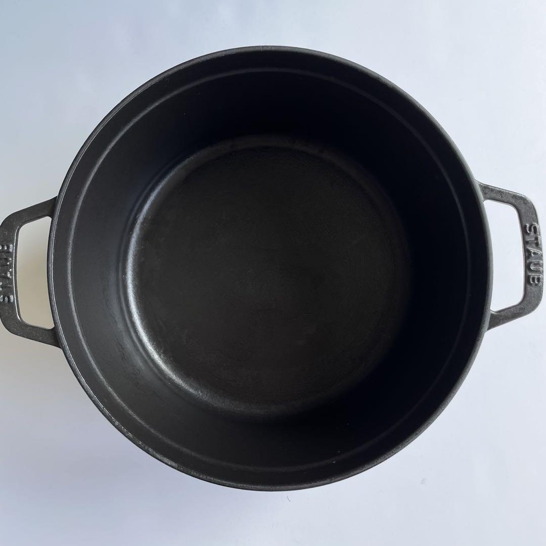STAUB LA COCOTTE 26cm 両手鍋　ラウンドココット
